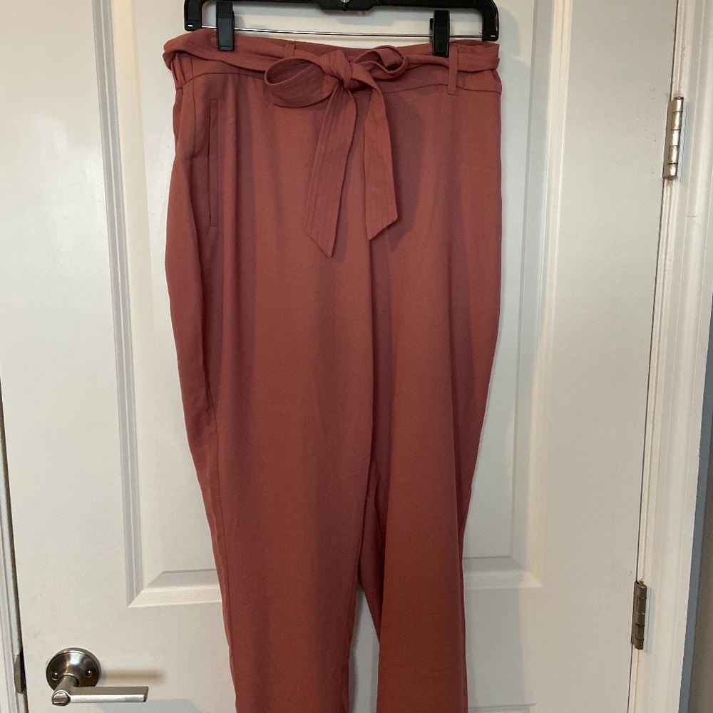 LC Lauren Conrad Mauve Pink Paperbag Pants